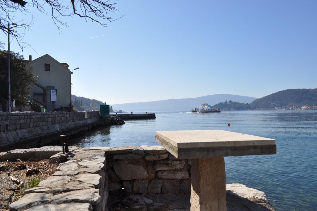 Apartments Vucinovic Tivat Ngoại thất bức ảnh